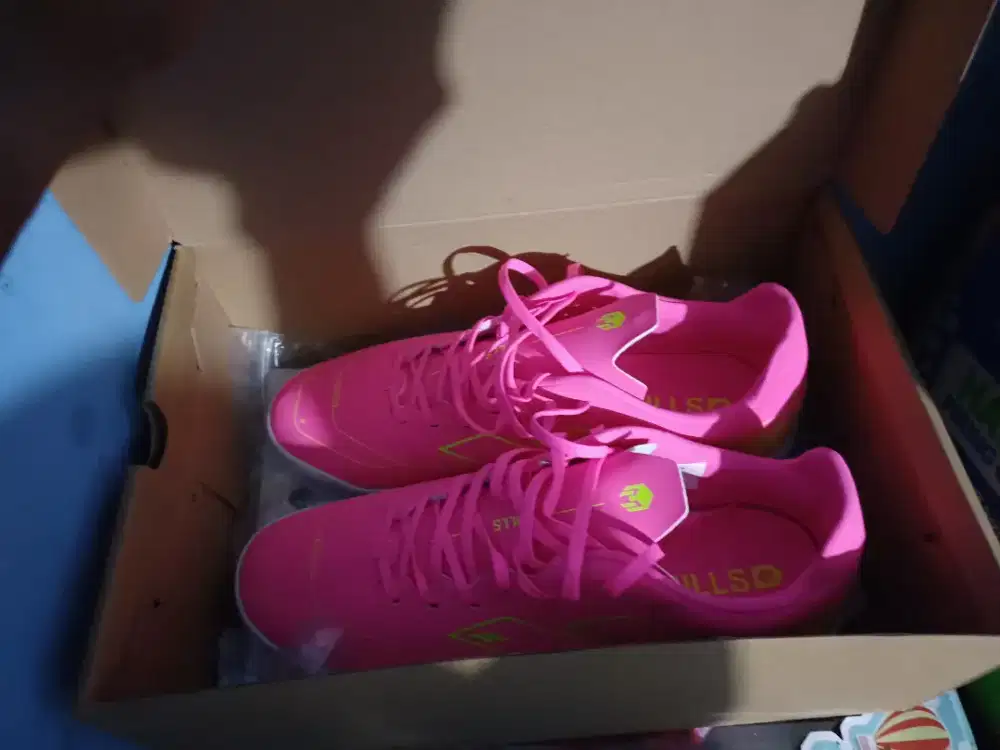 Sepatu Futsal Mills Vulcan 2.0