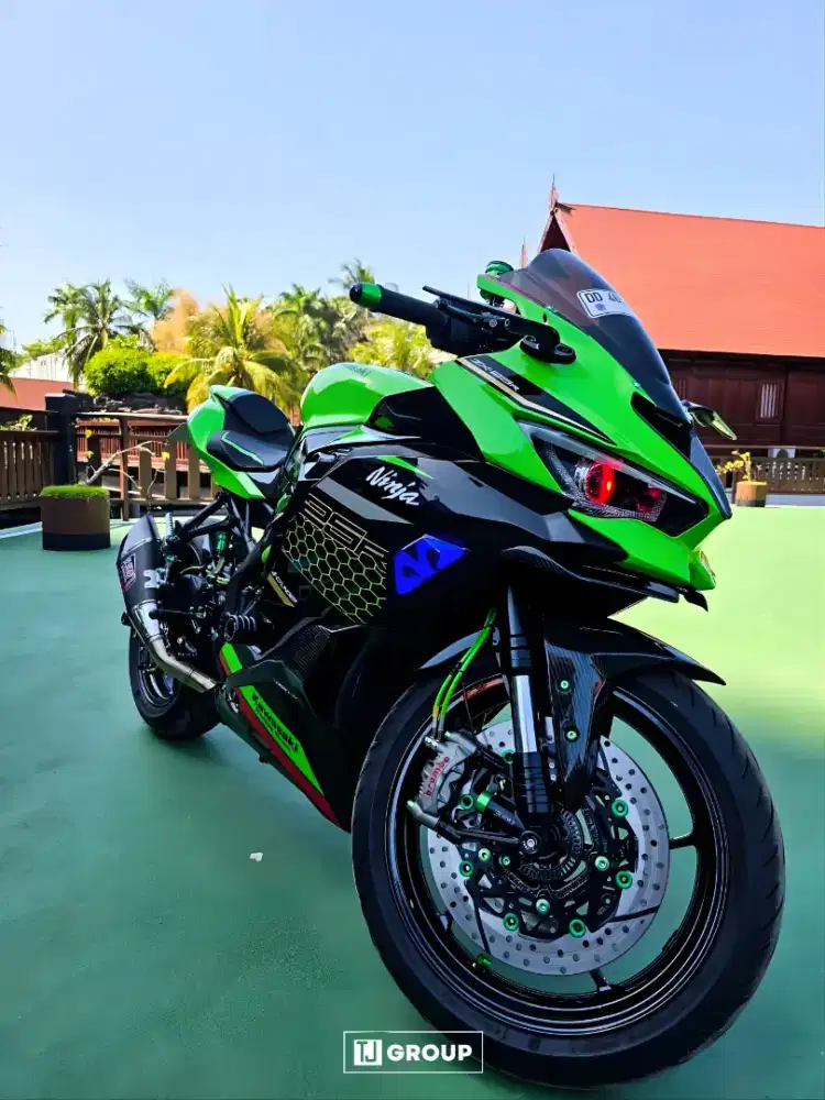Kawasaki ZX25R 2021 (Registrasi 2023)