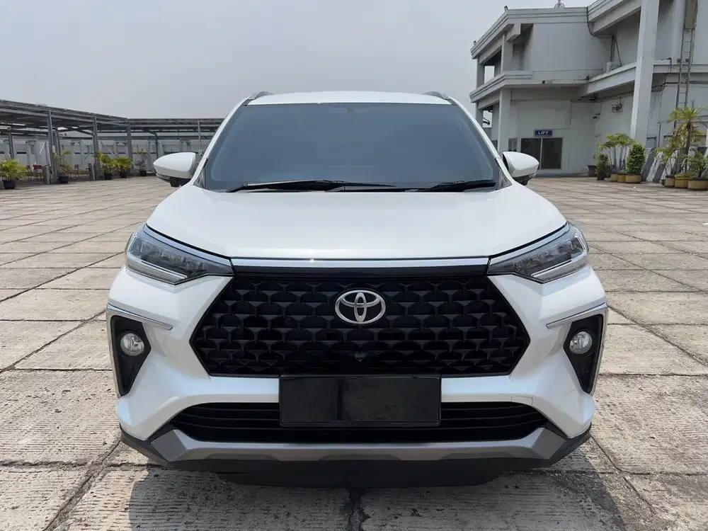 [DP 30JT] TOYOTA VELOZ Q CVT 2022 PUTIH ISTIMEWA TT 2023 AT