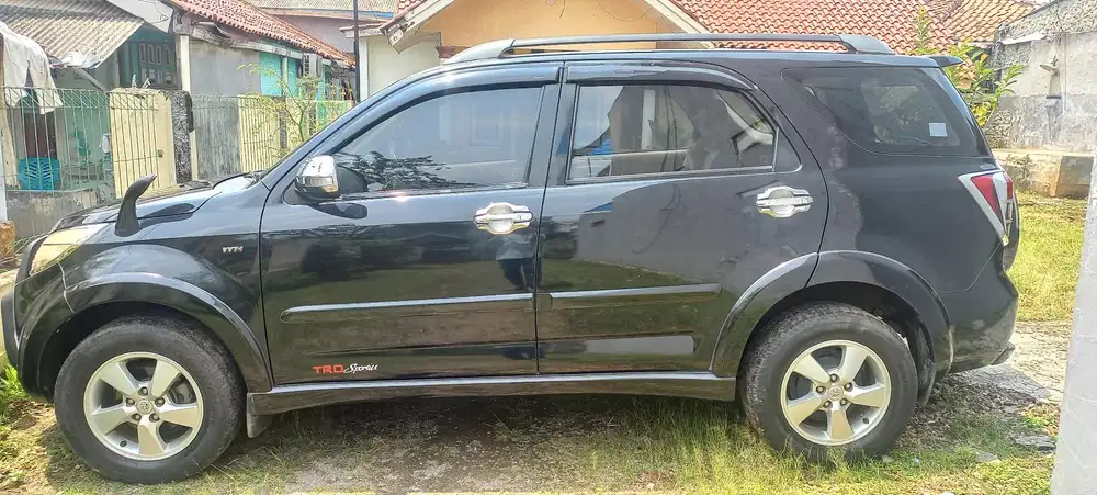 Toyota Rush 2010 Bensin