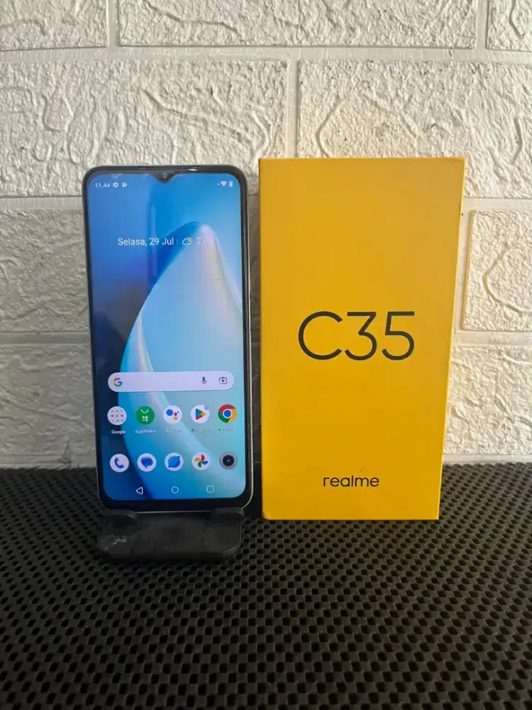 Realme C35 4/128 Green
