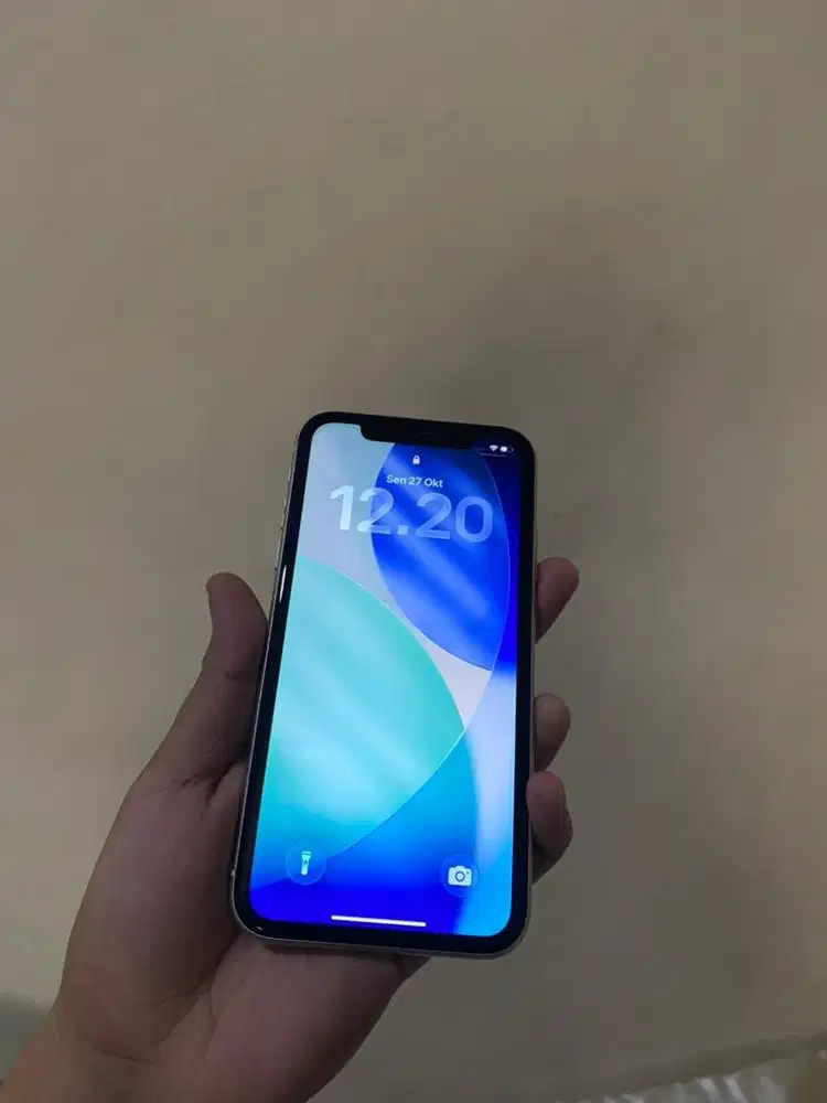 iPhone 11 128GB iBox