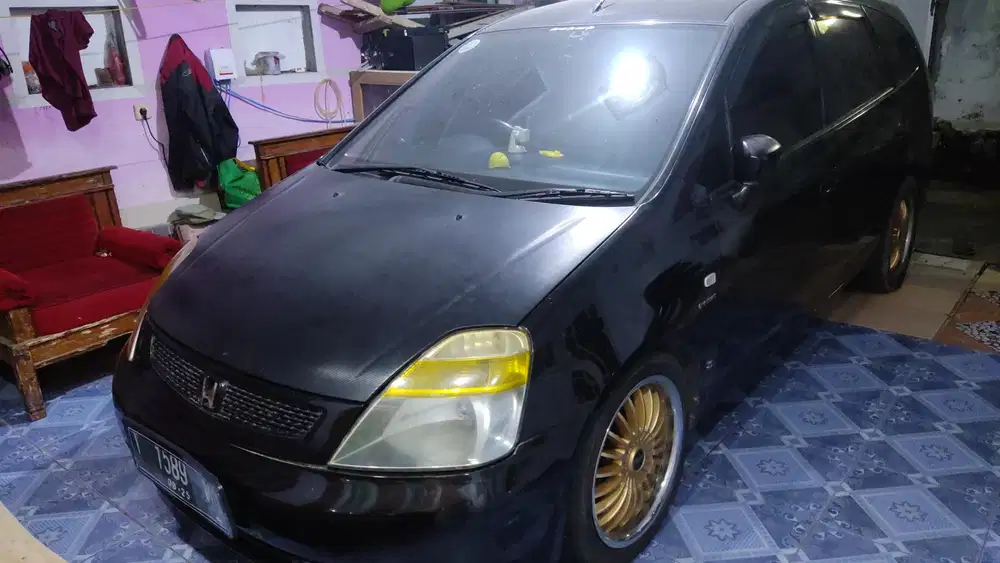 Honda Stream 2002 Bensin