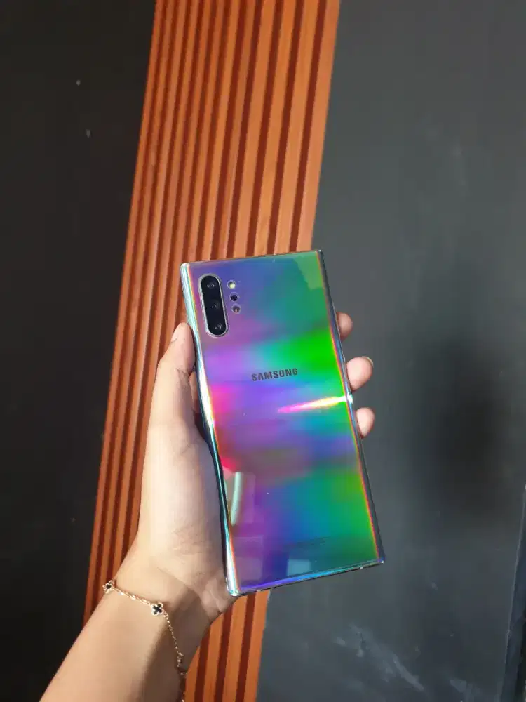 Samsung Galaxy Note 10+ 12/512 Glow Lengkap