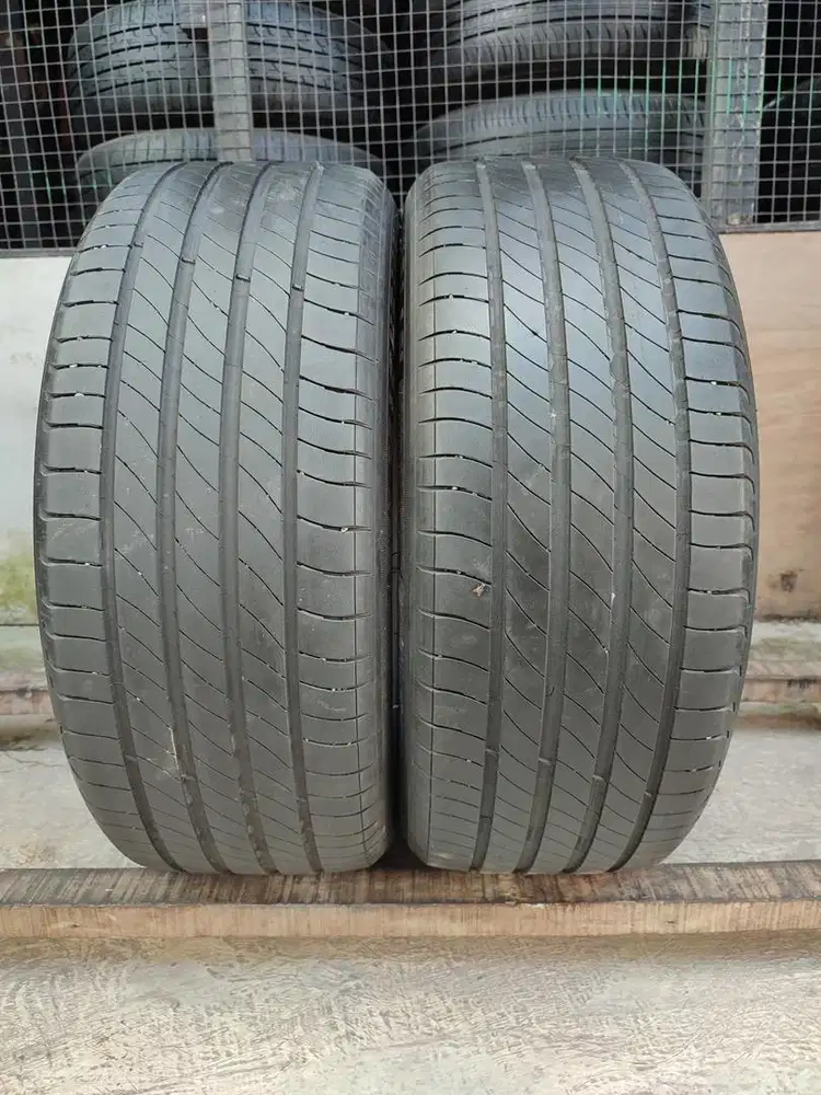 Ban bekas 225/50 R18 Michelin Primacy 4