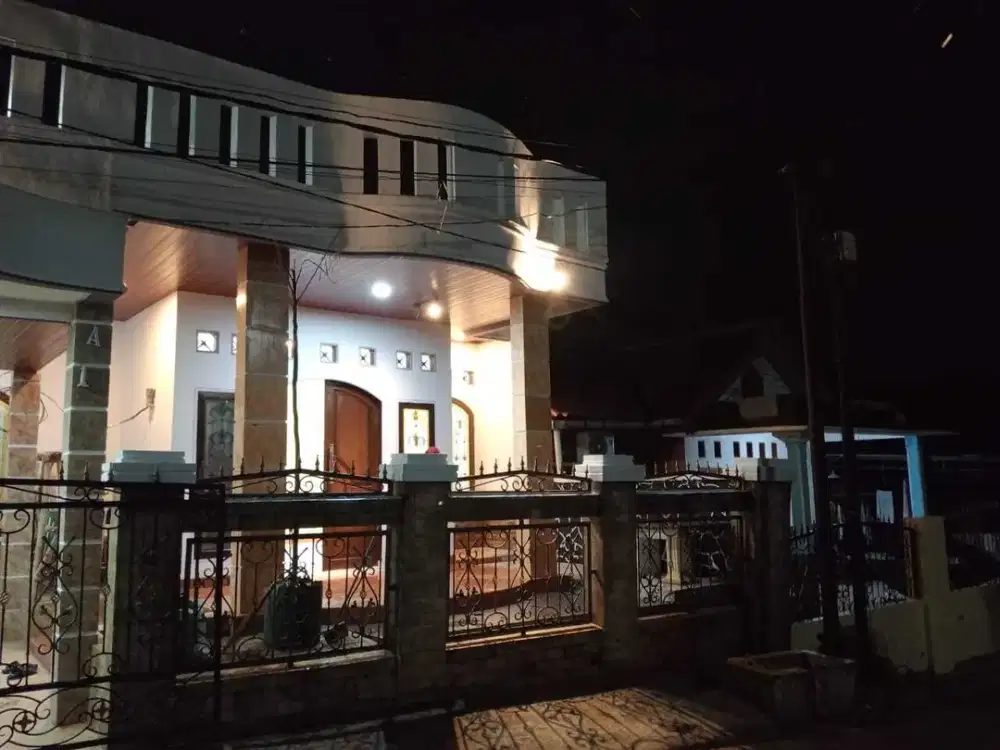 TANAH LUAS 5 Menit PINTU TOL SAWANGAN JUAL RUMAH DALAM KOMPLEK
