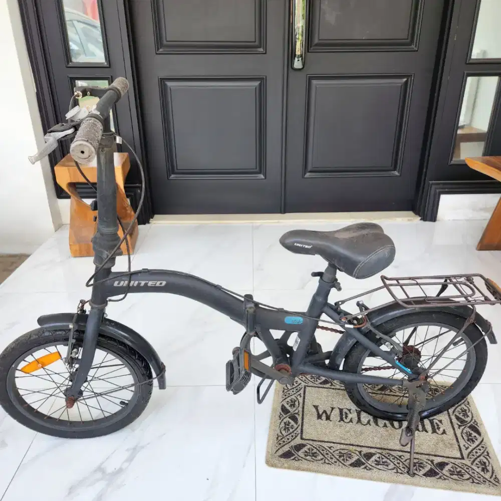 DIJUAL SEPEDA UNITED LIPAT ANAK/DEWASA *BEKAS*