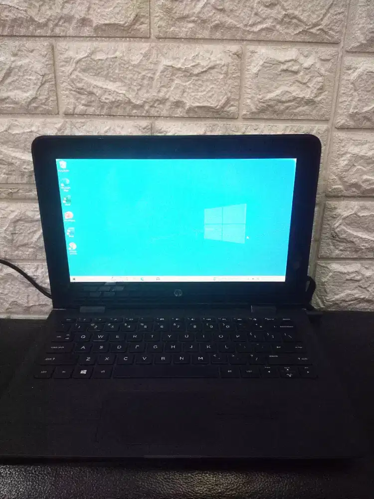 Bu jual HP CONVERTIBLE X360 Celeron 4gb / 500gb