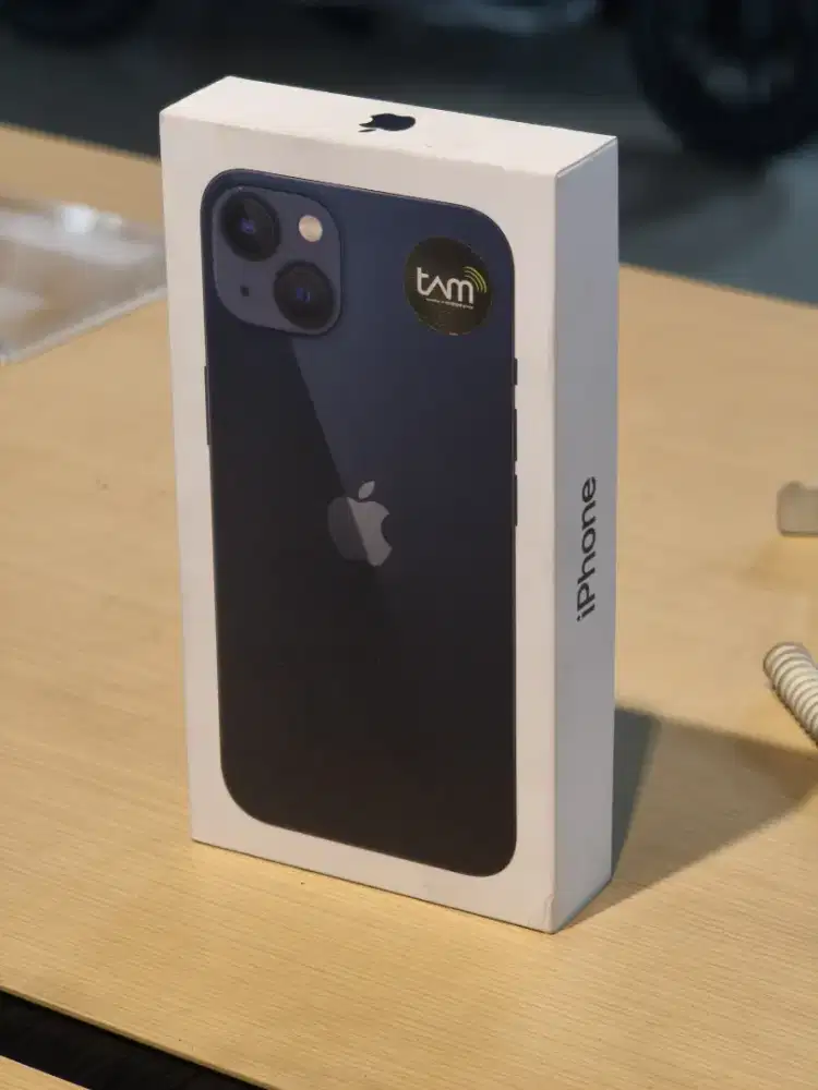 IPHONE 13 128GB RESMI IBOX SEGEL FREE ADAPTOR SEKARANG