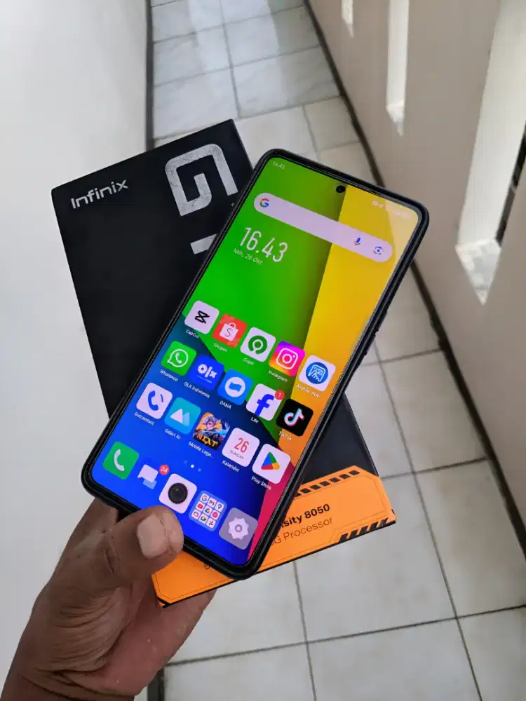 Infinik gt 10 pro 8+8/256gb NFC 5G sepek gaming