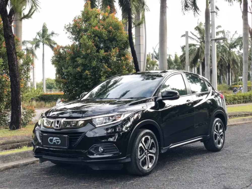 Honda HRV E cvt 2021 / HR-V E CVT 2021