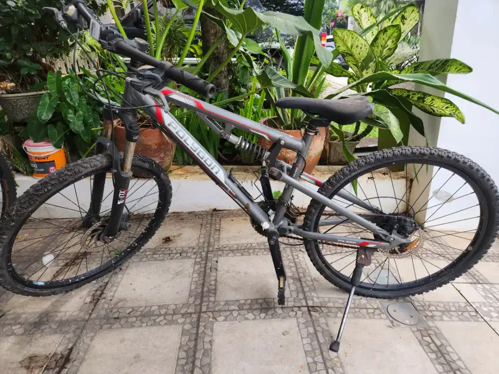 DIJUAL SEPEDA GUNUNG POLYGON PRIA/WANITA *BEKAS*