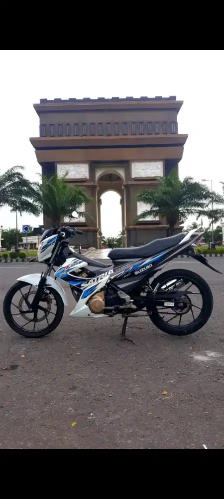 DIJUAL SUZUKI SATRIA FU FL