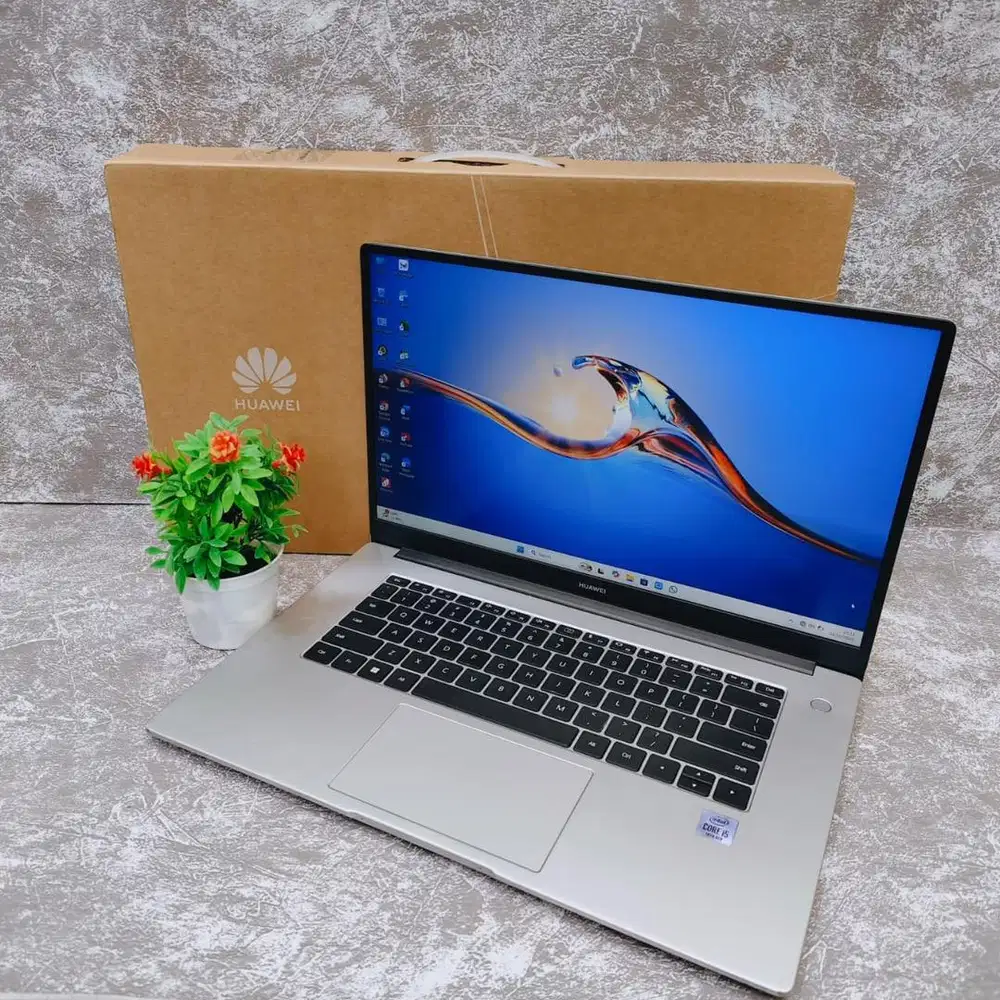 Huawei matebook D15 Intel Core i5-10210U Ram 8/256GB FHD Fullset