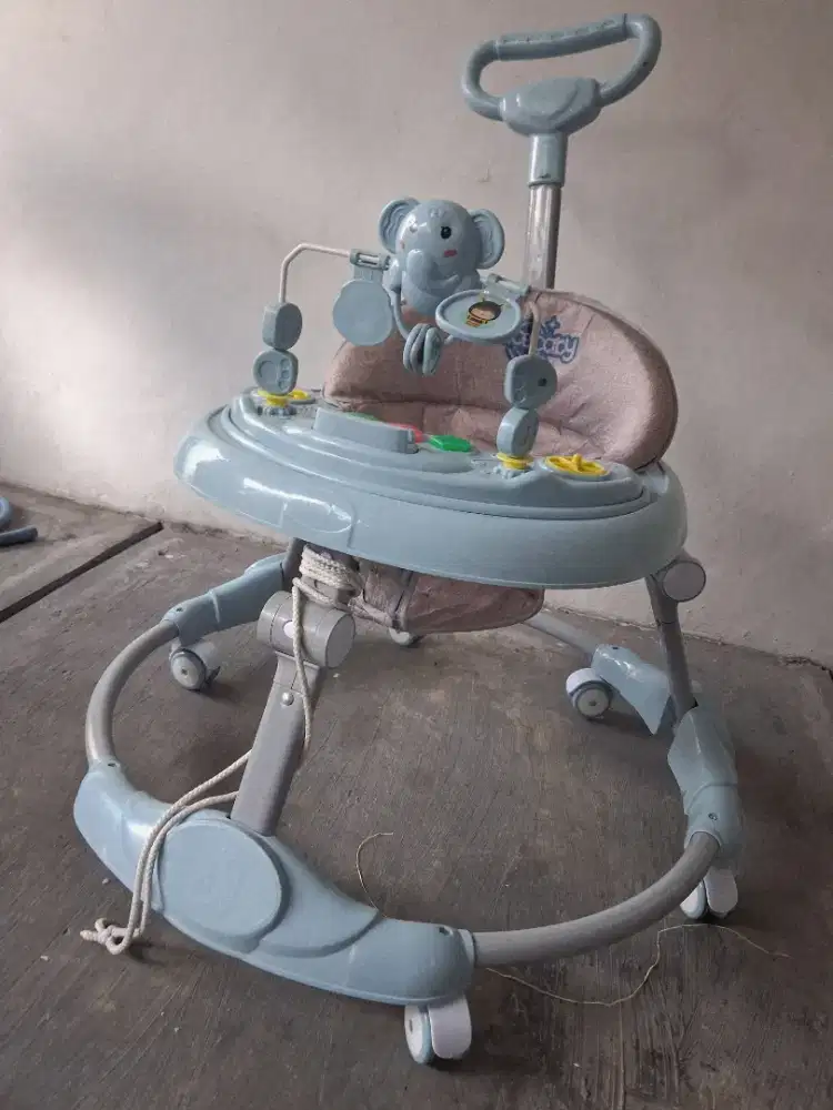 BABY WALKER SPACE BABY