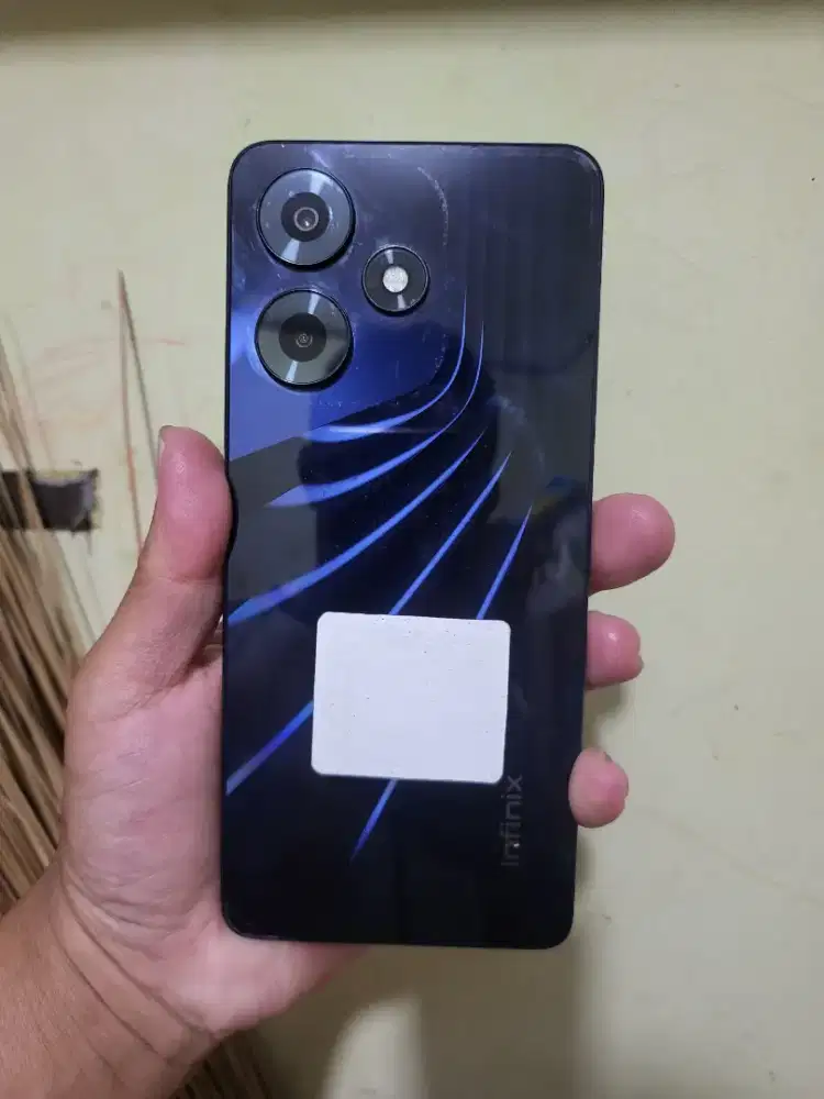 Infinix hot 30 8/128 nfc
