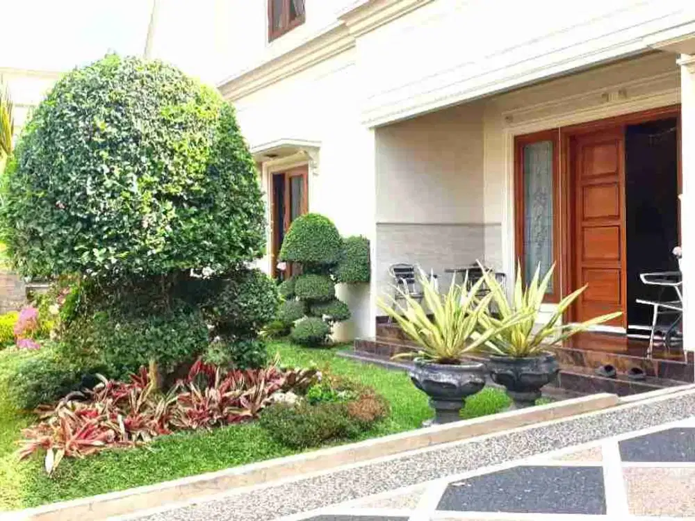 rumah nyaman asri tengah kota dekat SMA N 7 Surakarta