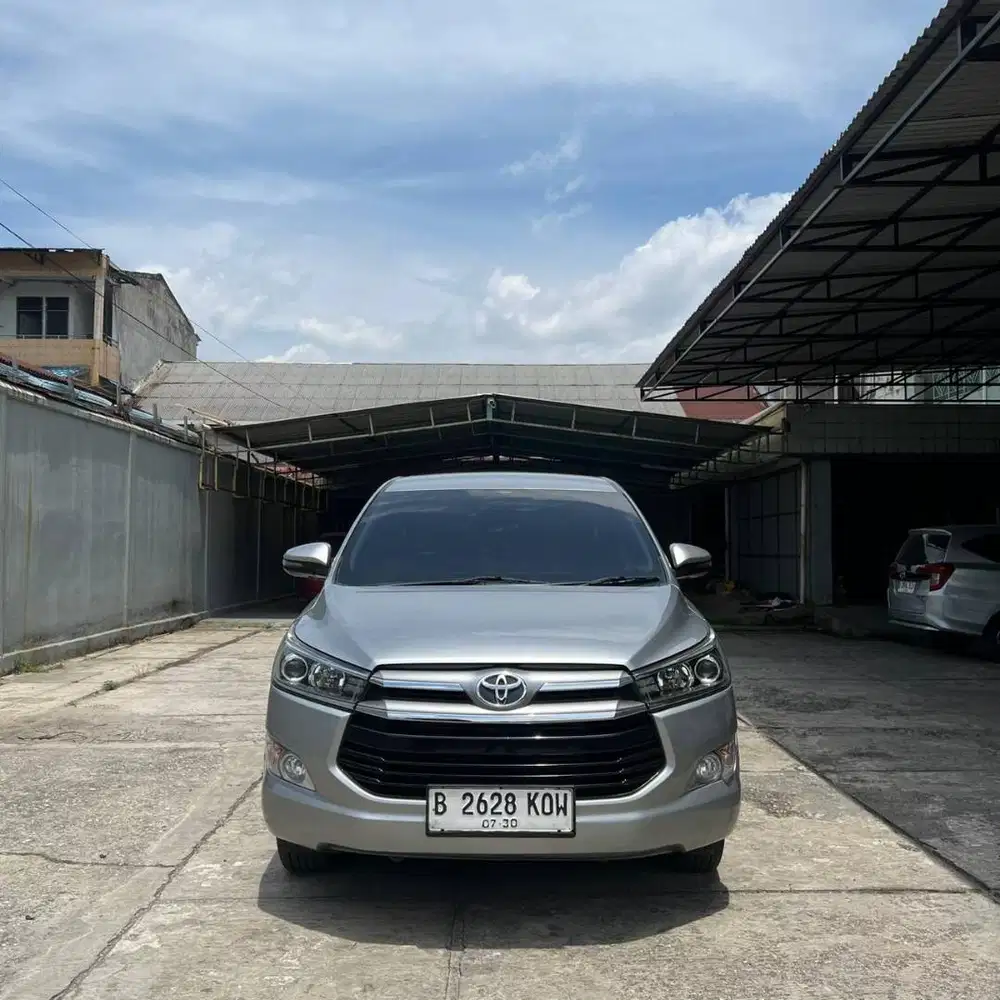 INNOVA V DIESEL MATIC 2020