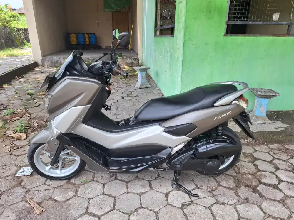 Nmax abs 2015 low km bisa cash/kredit syariah angsuran TERMURAH