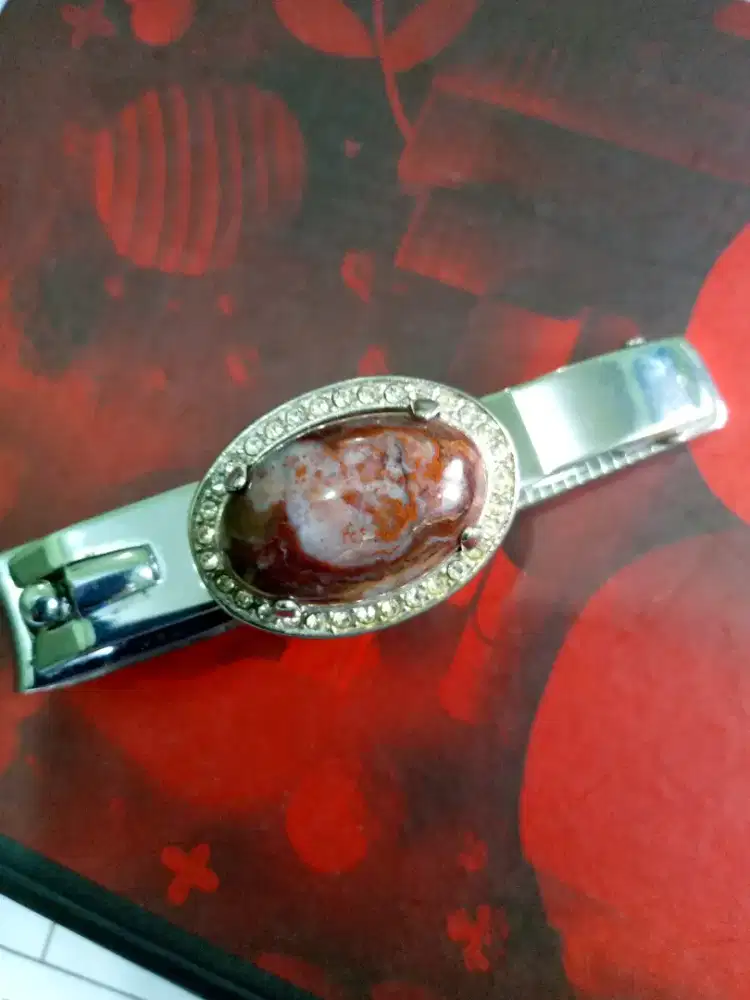 Lamb of God on a Gemstone
