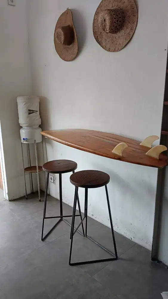 CUCI GUDANG BARANG-BARANG BEKAS CAFE