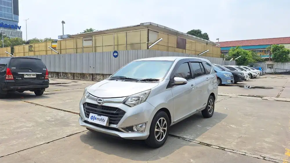 DP MURAH - Daihatsu Sigra 1.2 R Deluxe Bensin-AT 2018