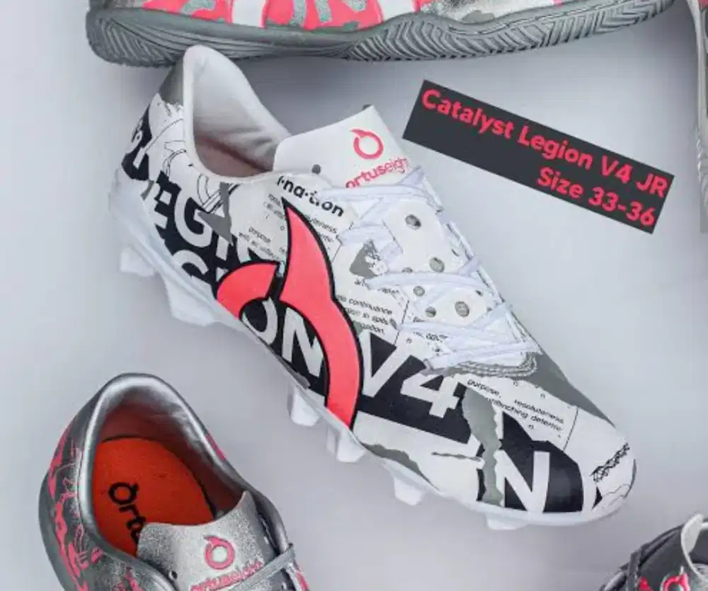 Sepatu bola anak original