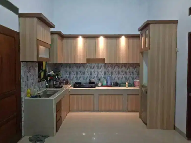 Custom Interior Kitchen Set, Backdrop TV, Lemari, Wardrobe, Kitchenset