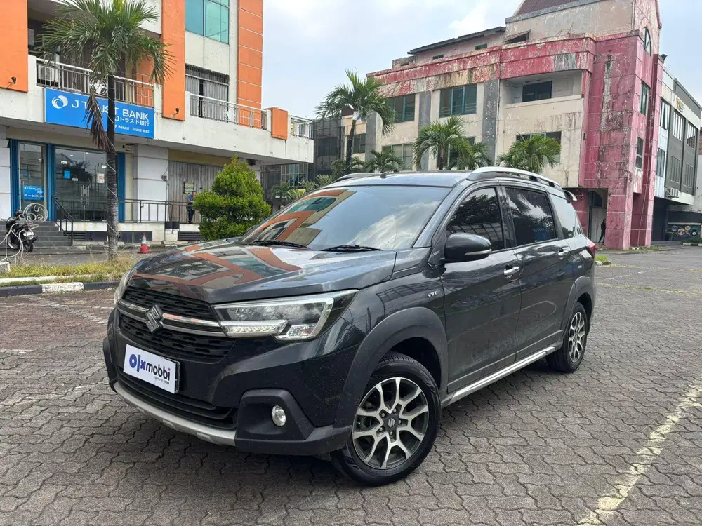 Pajak Panjang - Suzuki XL7 1.5 Alpha Bensin-MT 2020