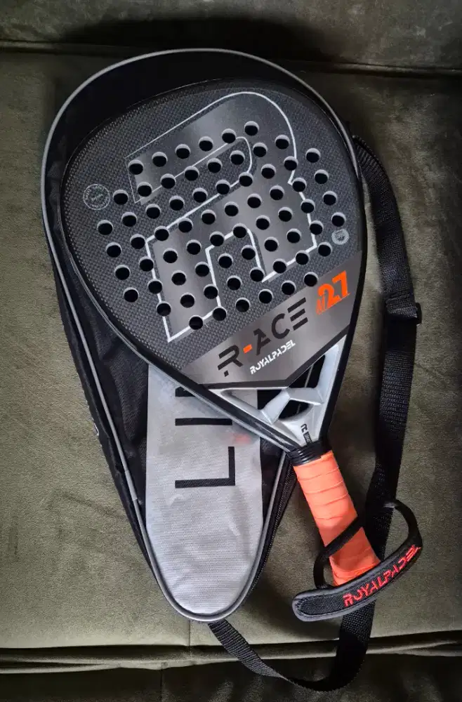 Royal Padel R-ace m27