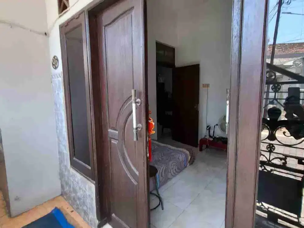 Turun Harga Butuh Cepat Laku Rumah 2 lantai Murah di Karang Asem Surabaya