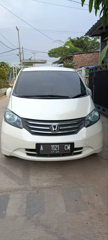 HONDA FREED PSD 2011
