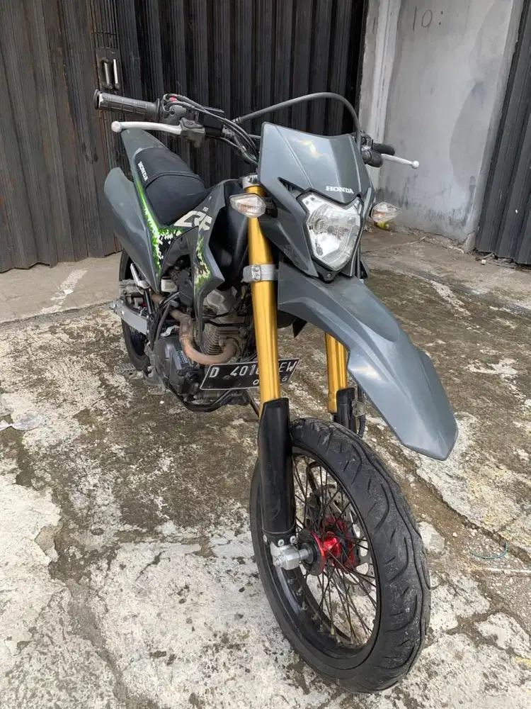 Honda CRF 150 thn 2021