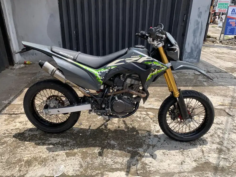 Honda CRF 150 thn 2021