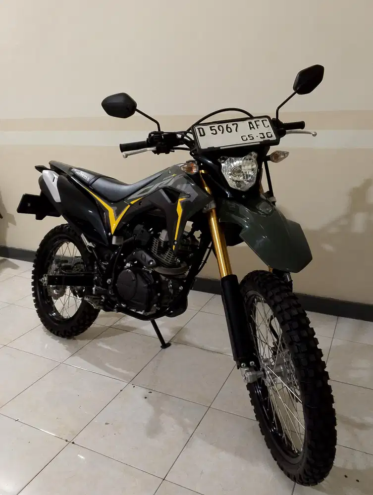 CS Nya Kenali Motor || H CRF 150 L Km. 2 rb Istw Pisan