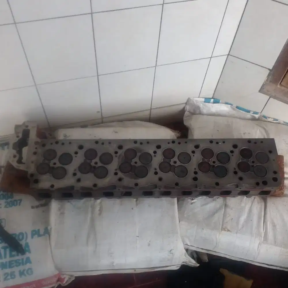 Deksel Hino Lohan TI