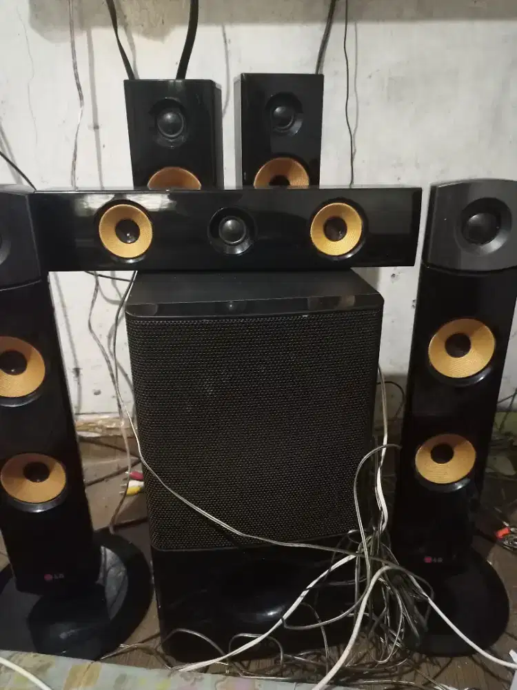 Speaker pasif LG original subwoofer gede
