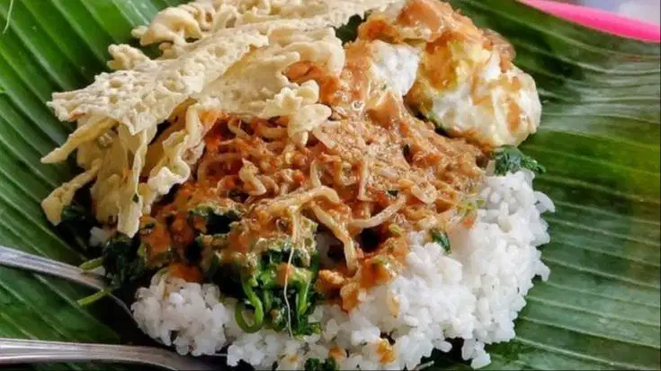 Helper Dapur Pembantu Dapur & Masak