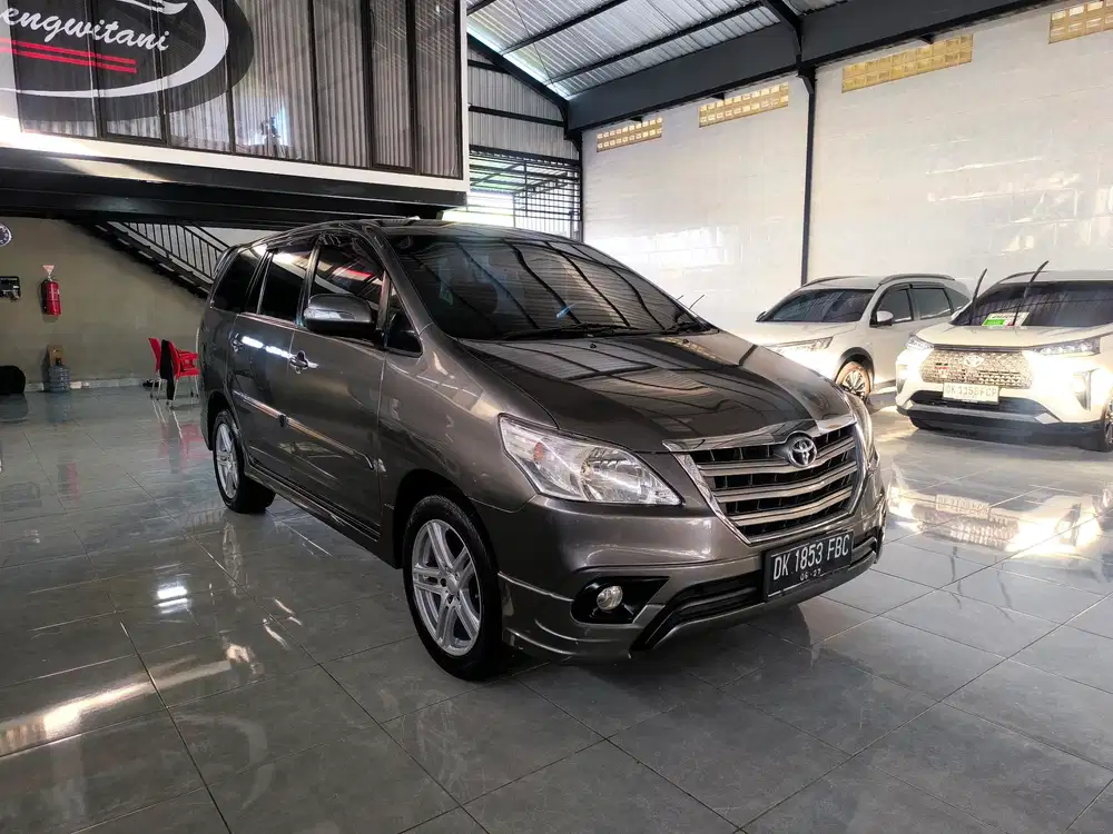 Innova G Luxury 2013 matic