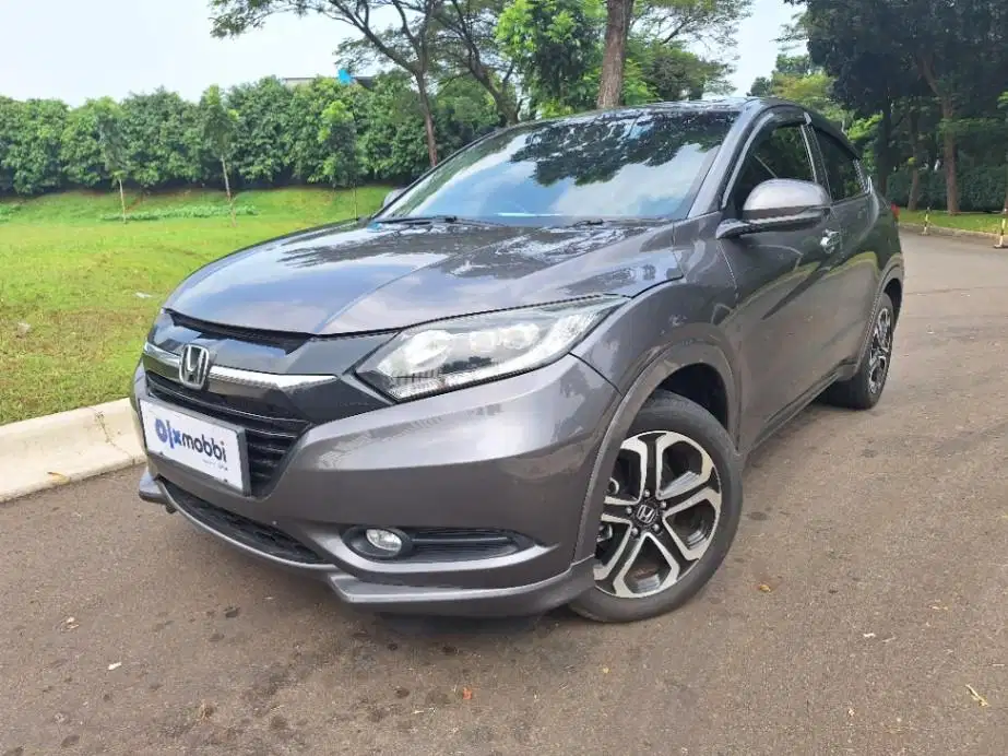 LOW DP Honda HR-V 1.8 Limited Edition Bensin-AT 2015 BFN