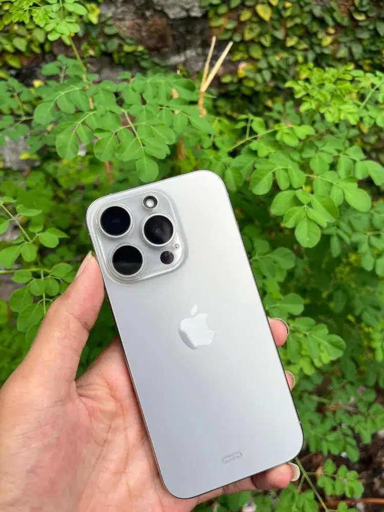 Iphone 15 pro 128gb GDN natural