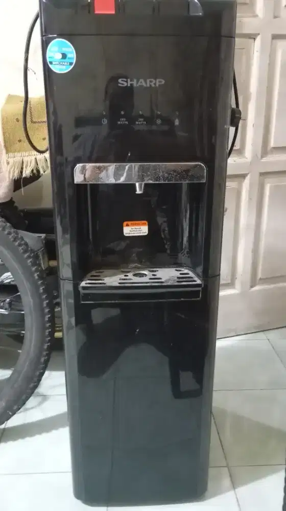 Dispenser sharp, bisa buat air panas