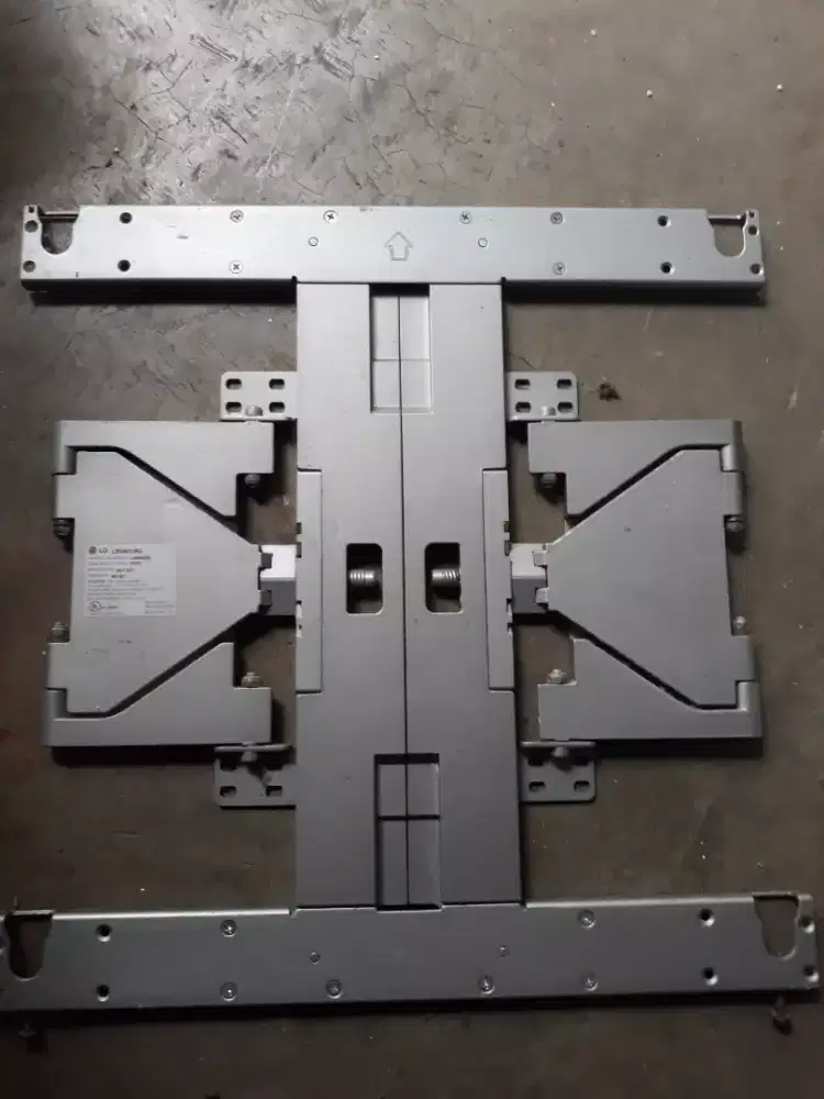 Breaket tv untuk ukuran 42 inch keatas ori LG