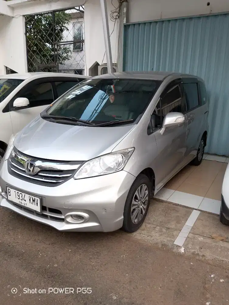 sewa mobil murah dan terjamin serta bukan mobil titipan