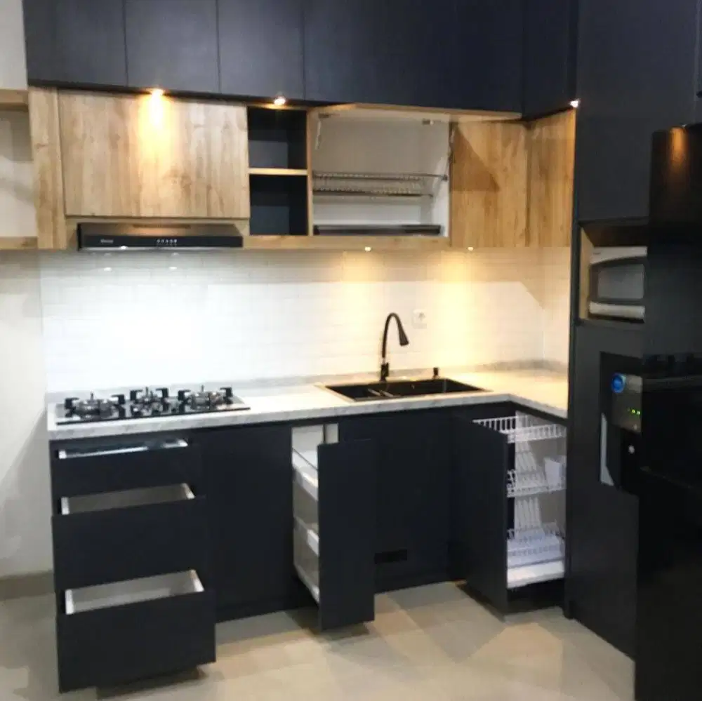 Custom Interior Kitchen Set, Backdrop TV, Lemari, Wardrobe, Kitchenset