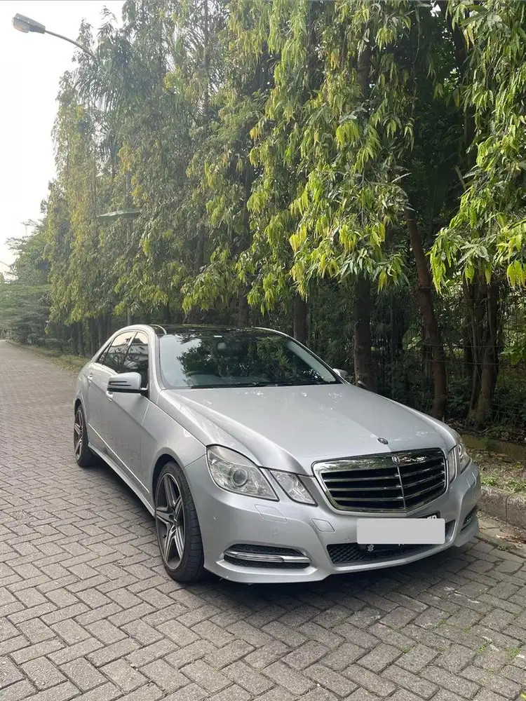 Mercerdes Benz E300 avangrande 2009 MULUS LIKE NEW