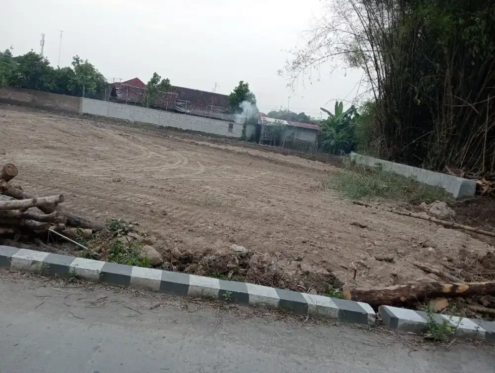 Pekarangan murah hanya 200 an meter ke jalan Nasional