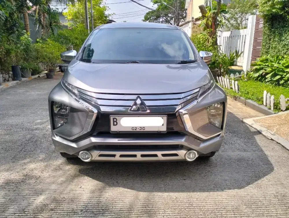 Mitsubishi Xpander Ultimate 2020/19 grey, terawat