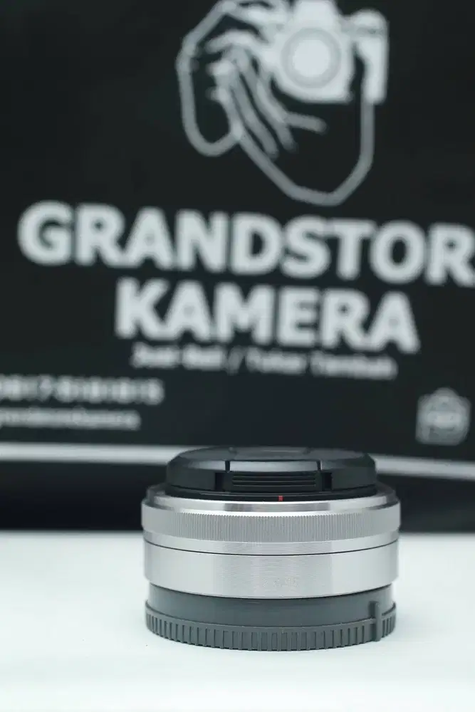 Lensa Sony Fix E 16mm F2.8 Second MULUSS