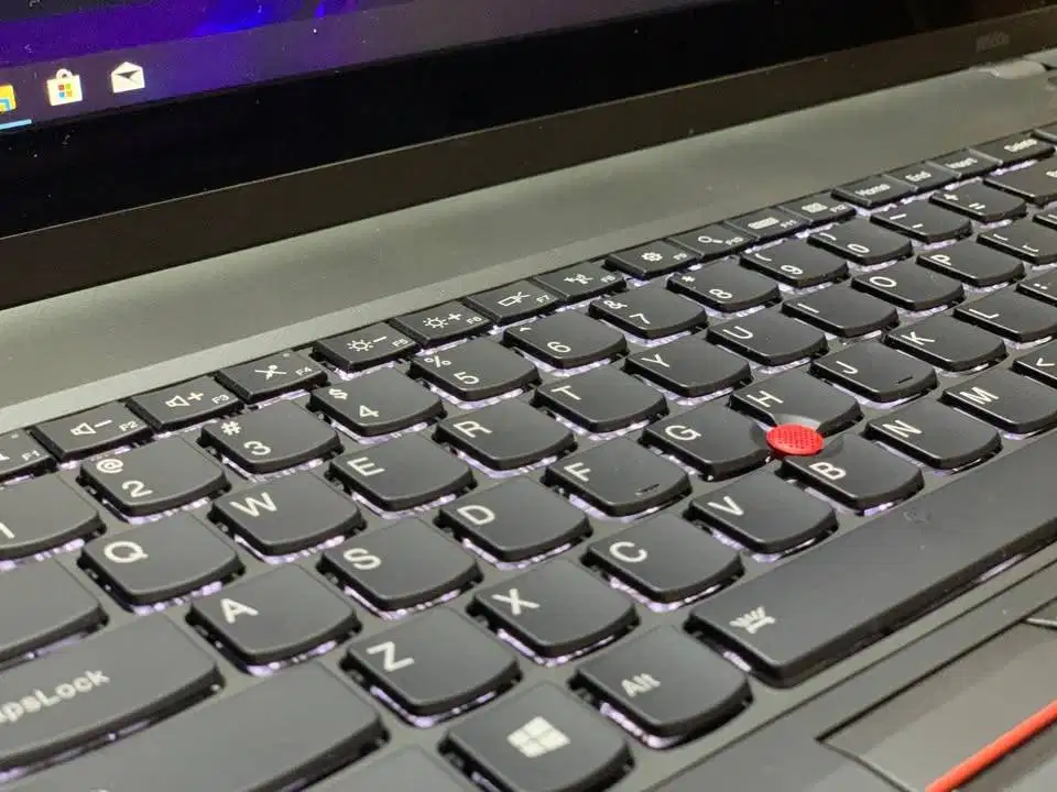 Laptop Desain 3D,Game Ringan,Coding Lenovo Thinkpad W550s